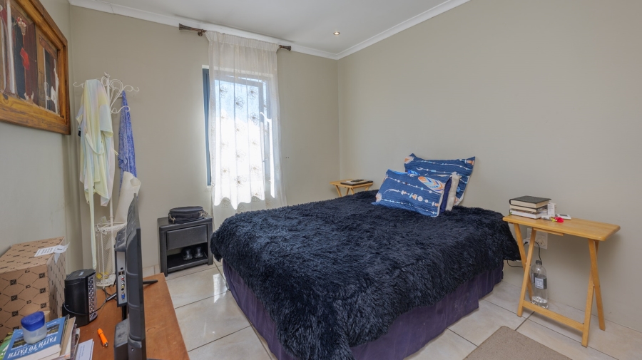 2 Bedroom Property for Sale in Bredasdorp Western Cape